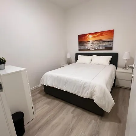 Sunny Sands Apartment